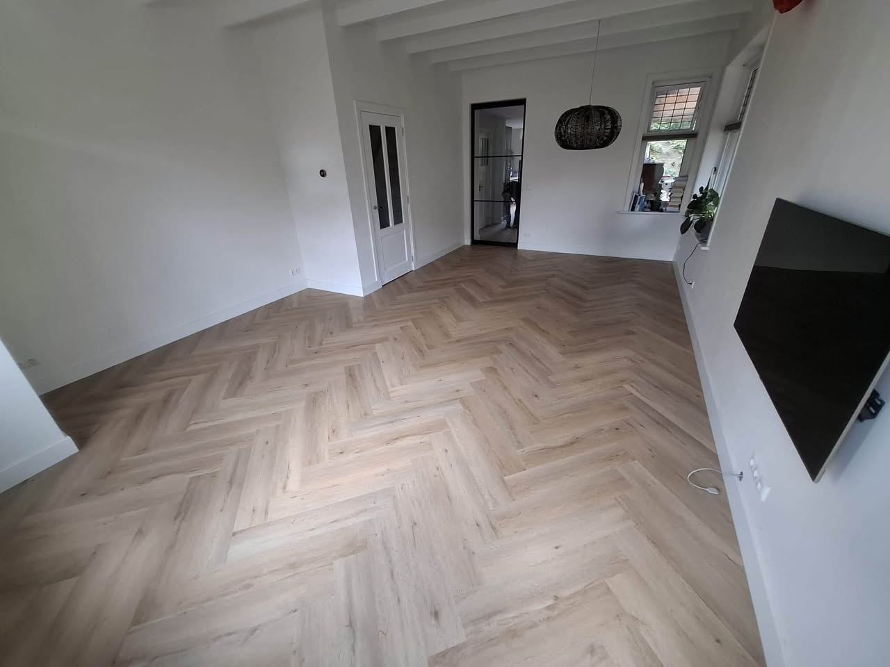 Weekend inluiden met een Visgraatvloer — Veendam